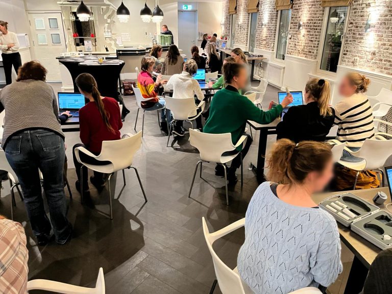 Oefenen met spirometrie tijdens een CASPIR-nascholing